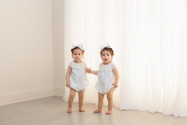Chicago baby photographer, baby milestone session Lincoln Park 3
