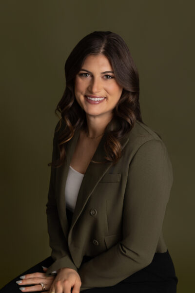 Chicago professional headshot guide showing how to prepare for a headshot session.