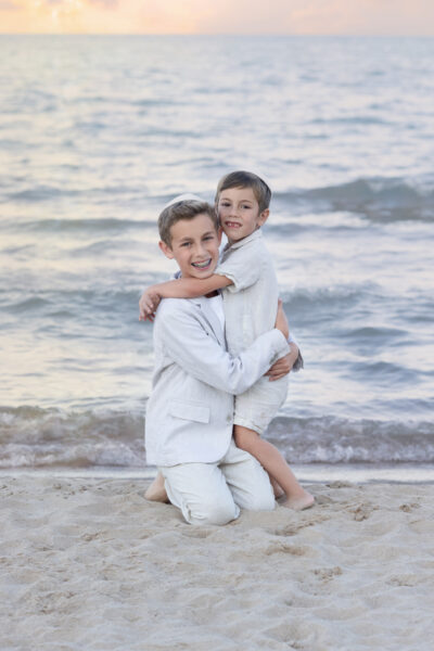 brothers posing at Lake Michigan